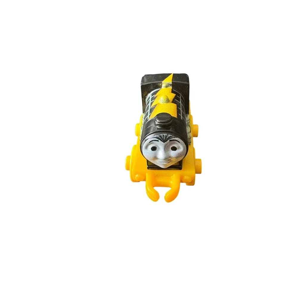 Thomas & Friends Minis Victor #51 Black Yellow Mini Train Engine Mattel 2014